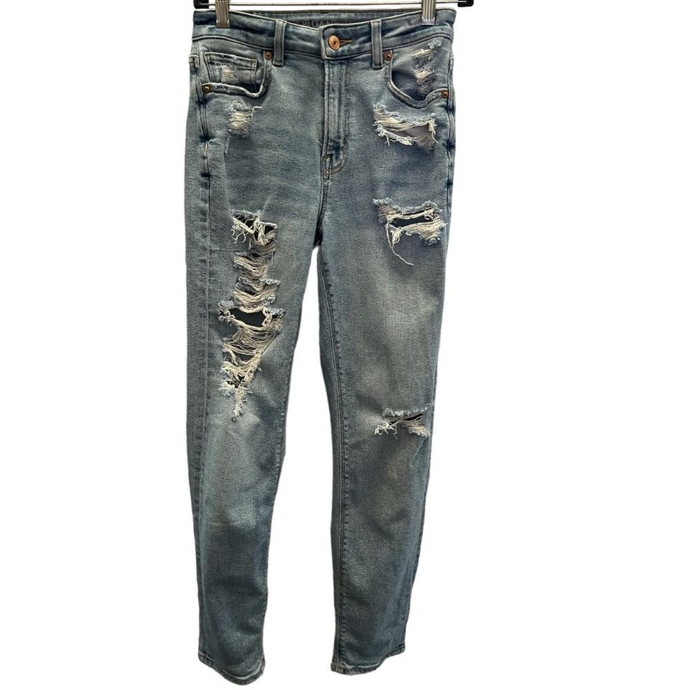 American Eagle Distressed Mom Jeans Size 0 ripped under butt pockets RARE Jean